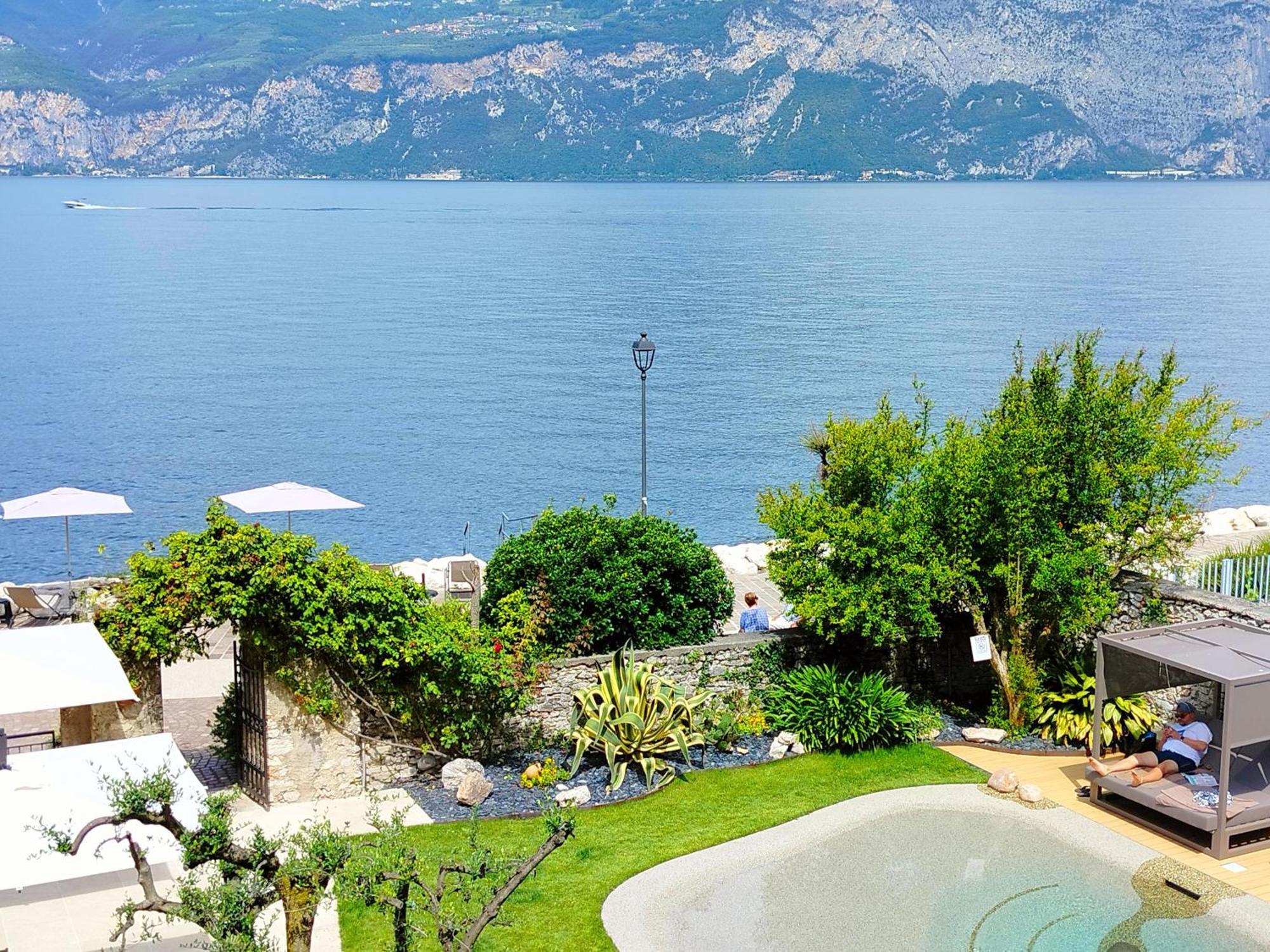 Lake Front Hotel Brenzone Exteriér fotografie