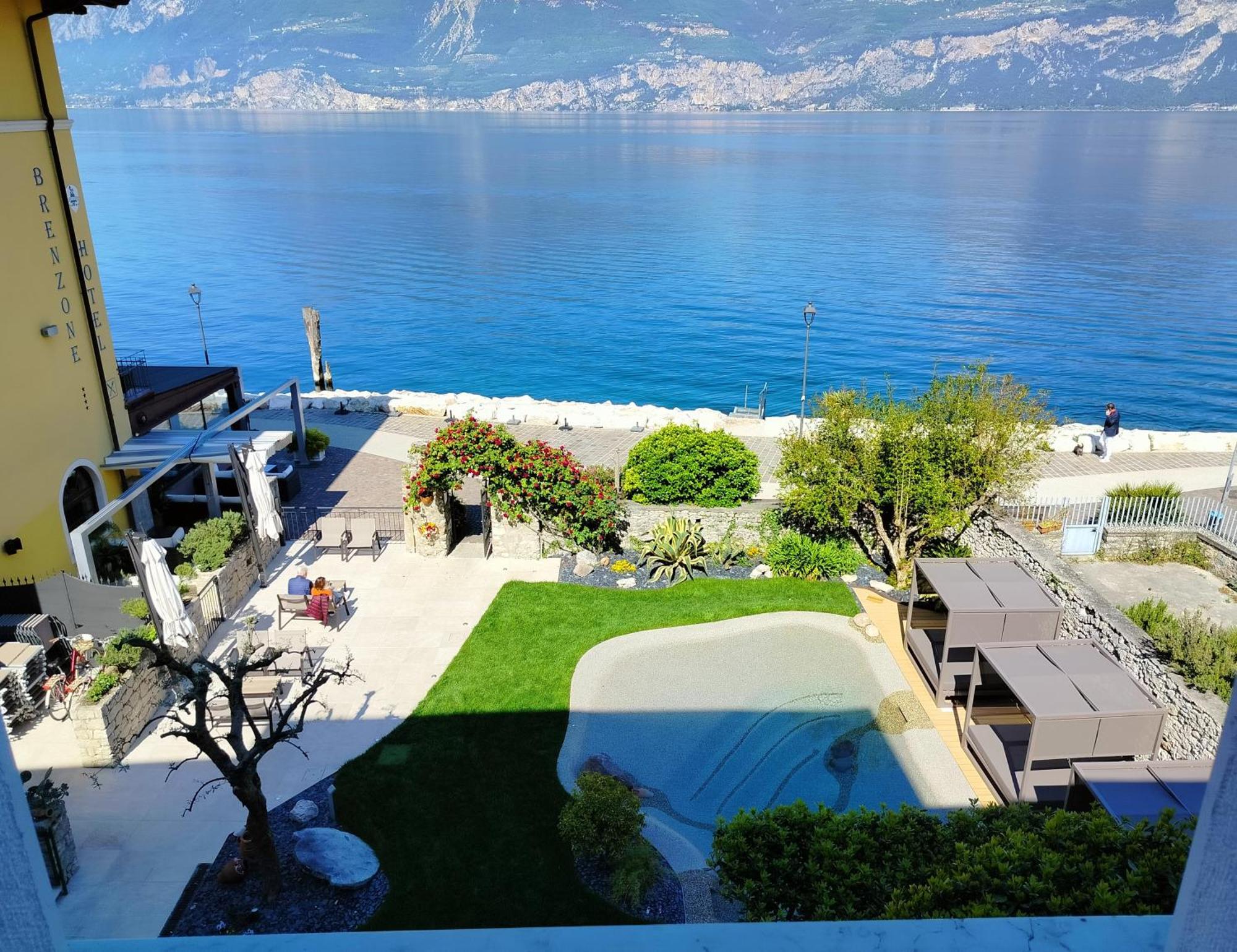 Lake Front Hotel Brenzone Exteriér fotografie